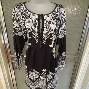 Black and White Patterned Tunic,PLUS size 2X, NWT